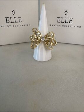 Elle Gold Bow Ring with Clear Crystal